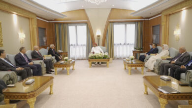 صورة الرئيس الزُبيدي: الوضع حرج والمرحلة صعبة وعلينا جميعا أن نكون عند مستوى المسؤولية