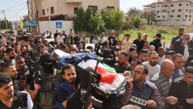 صورة تشييع جثمان الصحفية الفلسطينية شيرين أبو عاقلة