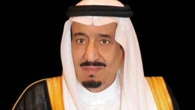 صورة الملك سلمان يوجه بنقل التوأم السيامي «مودة ورحمة» إلى الرياض
