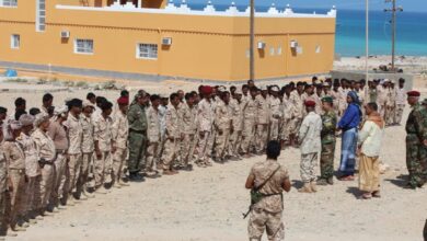 صورة رئيس حرب أركان اللواء الأول مشاه بحري يزور الكتيبة الأولى لتهنئتهم بعيد الفطر المبارك