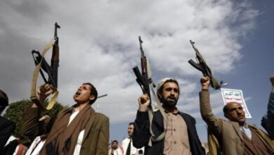 صورة مجلة أمريكية: الحوثيون يمتلكون سجلاً مخادعاً وإضعافهم عسكريا الطريقة الوحيدة لإنهاء الحرب