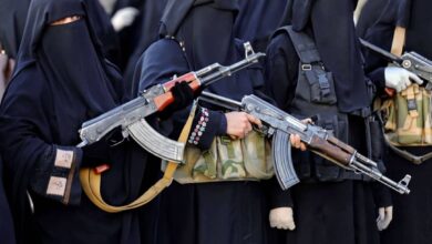 صورة مليشيات الحوثي تكثف تمكين «الزينبيات» بمواقع الشرطة النسائية