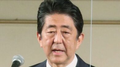 صورة وفاة رئيس الوزراء السابق شينزو آبي إثر تعرضه لطلق ناري صباح اليوم