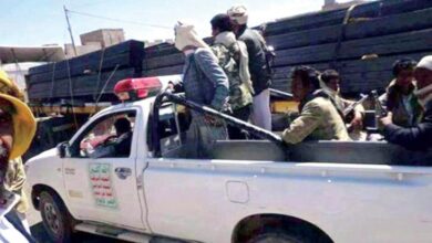 صورة مليشيات الحوثي تشدد القيود على المسافرين باتجاه معقلها في صعدة اليمنية