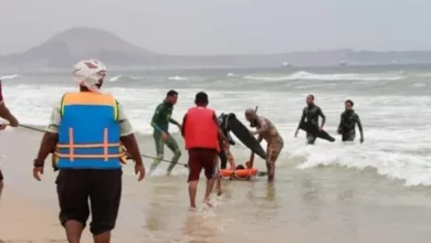صورة قوات خفر السواحل تنقذ 3 أشخاص من الغرق بحضرموت