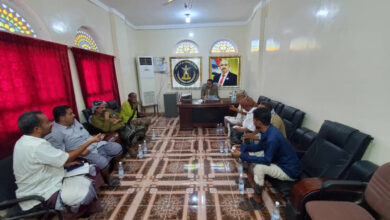صورة الشعيبي يترأس اجتماعا لمناقشة الأوضاع الأمنية والسياسية بمديرية المضاربة