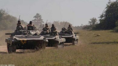صورة القوات الروسية تزحف صوب دونيتسك الأوكرانية