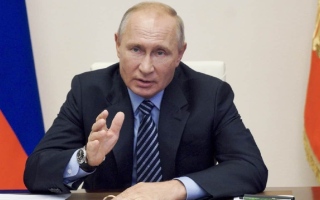 صورة بوتين: لا يمكن عزل روسيا عن باقي العالم