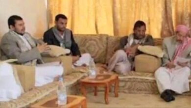 صورة سياسي سعودي يكشف عن لقاءات سرية جمعت قيادات حوثية و إخوانية في صنعاء
