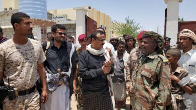 صورة سياسي يمني يتهم جماعة الإخوان المسلمين بالوقوف وراء محاولة اغتيال محافظ شبوة