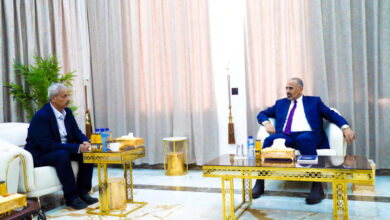 صورة الرئيس الزُبيدي يطّلع على مستجدات الأوضاع بمحافظة لحج