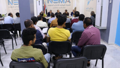 صورة فريق الحوار الوطني الجنوبي يلتقي مع السلطة المحلية في التواهي وقيادة اللجان المجتمعية في العاصمة عدن