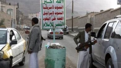 صورة لتجنيدهم ورفد جبهاتها.. مليشيات الحوثي تشن حملة اعتقالات للمتسولين في مناطق سيطرتها