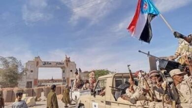 صورة القوات الجنوبية تتصدى لتعزيزات إخوانية قادمة من مأرب اليمنية إلى عتق