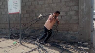 صورة المنطقة الثانية لكهرباء العاصمة عدن تواصل حملاتها لإزالة الربط العشوائي والمزدوج
