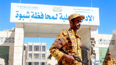 صورة صحيفة دولية: تمرد سياسي لإخوان اليمن بعد فشل تمردهم العسكري في شبوة