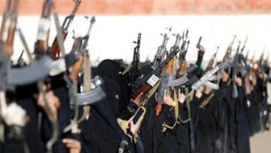 صورة “الكتائب النسائية”.. يد الحوثي لترويع اليمنيات