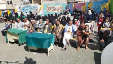 صورة مليشيات الحوثي تستغل منابر المساجد للحض على التبرع لها بالأموال