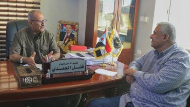 صورة نائب الأمين العام يلتقي رئيس الدائرة السياسية في مجلس الحراك الثوري