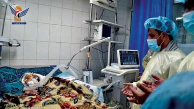 صورة انتهاكات الحوثيين بحق القطاع الصحي تؤرق اليمنيين