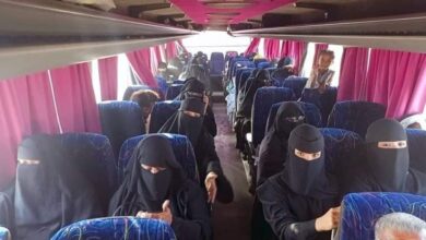 صورة القطاع النسوي بمديرية غيل باوزير يشارك في مليونية الخلاص بسيئون