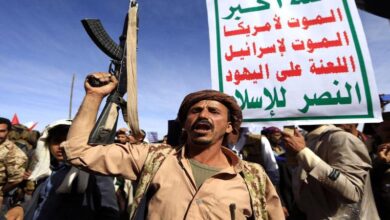 صورة صحيفة خليجية: مليشيات الحوثي الإرهابية تنسف جهود تمديد الهدنة الأممية