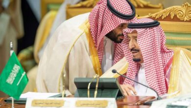 صورة تضامن سعودي رسمي مع سياسات ولي العهد في مواجهة الهجمة الأميركية