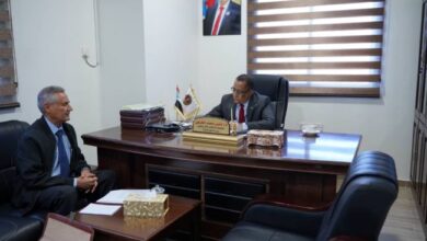 صورة الدكتور الخُبجي يلتقي المدير العام التنفيذي لشركة مصافي عدن