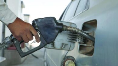 صورة ارتفاع واردات الوقود إلى مناطق سيطرة ميليشيات الحوثي 500%