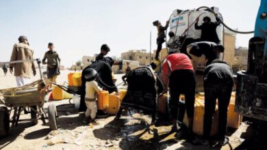 صورة الجفاف والفيضانات يدفعان اليمنيين إلى نقطة الانهيار