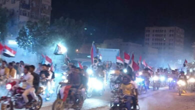 صورة مسيرة جماهيرية حاشدة في سيئون تطالب بطرد مليشيات الإخوان