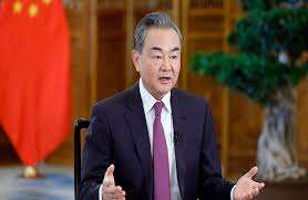 صورة وزير خارجية الصين يهاجم هستيريا واشنطن وإجراءاتها الحمائية