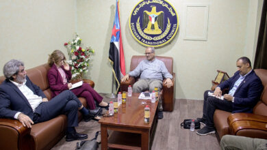 صورة نائب الأمين العام للأمانة العامة يلتقي وفد منظمة “CMI للسلام” في العاصمة عدن