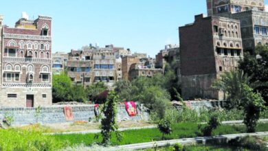 صورة دعوات استغاثة لوقف مخطط حوثي لهدم 500 مبنى في صنعاء القديمة