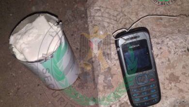 صورة قوات الحزام الأمني تعثر على عبوة ناسفة وتفككها شرق العاصمة عدن