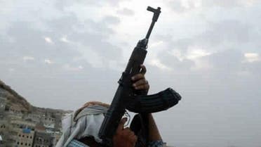 صورة جريمة مروعة.. مسلح يقتل 3 أطفال وامرأة من أقاربه في إب اليمنية