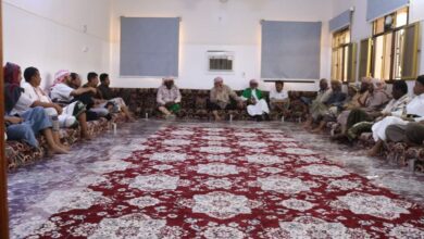 صورة الشيخ حسن الجابري يلتقي مشايخ وأعيان والشخصيات الإجتماعية في المديريات الغربية بوادي حضرموت