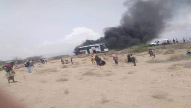 صورة نجاة العشرات من المسافرين إلى السعودية من حريق التهم حافلة بأبين