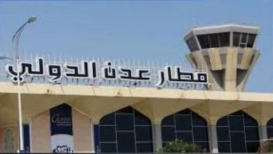 صورة أمن جوازات مطار عدن الدولي يضبط مطلوبان أمنيا قبل سفرهما