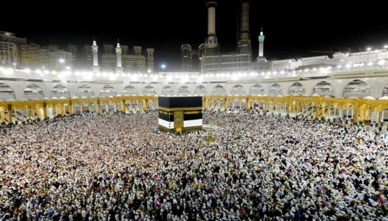 196 121845 pilgrims bid farewell mecca tears 700x400