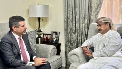 صورة المحافظ بن الوزير يلتقي السفير الأمريكي لدى اليمن