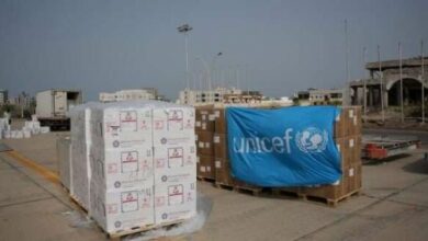 صورة وصول 13 طنًا من اللقاحات إلى العاصمة عدن