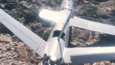 صورة اسقاط طائرة مسيرة حوثية في جبهة يافع الحدودية