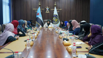 صورة مستشارة الرئيس الزُبيدي لشؤون المرأة تعقد لقاءً بالقيادات النسوية الجنوبية