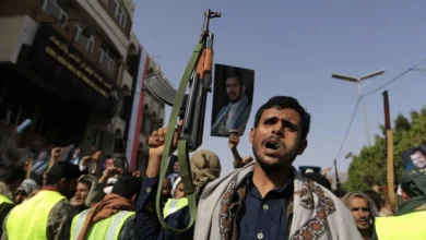 صورة تحالف حقوقي يطالب الحوثيين بصرف مرتبات المعلمين والإفراج عن المعتقلين