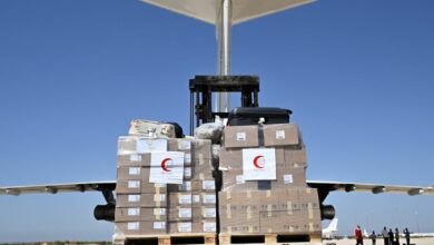 صورة الإمارات تواصل إرسال المساعدات إلى ليبيا