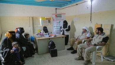 صورة العيادات الطبية الإماراتية تقدم الرعاية الصحية لسكان المناطق النائية بحضرموت