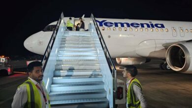 صورة وصول الطائرة الجديدة “مملكة حمير” إلى مطار عدن الدولي