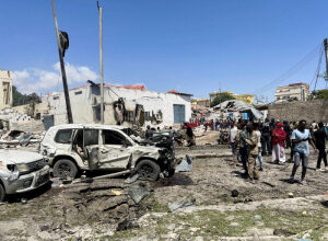 صورة ستة قتلى بهجوم انتحاري على مشارف مقديشو