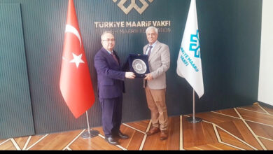 صورة نائب رئيس فريق الحوار الوطني يلتقي عدداً من المسؤولين الأتراك